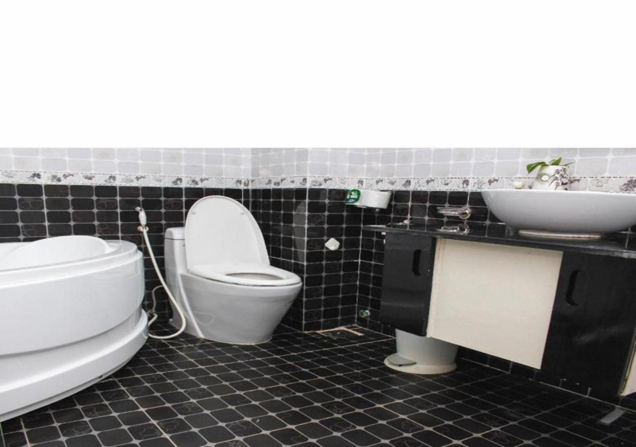 Aparthotel Sunshine House 3*