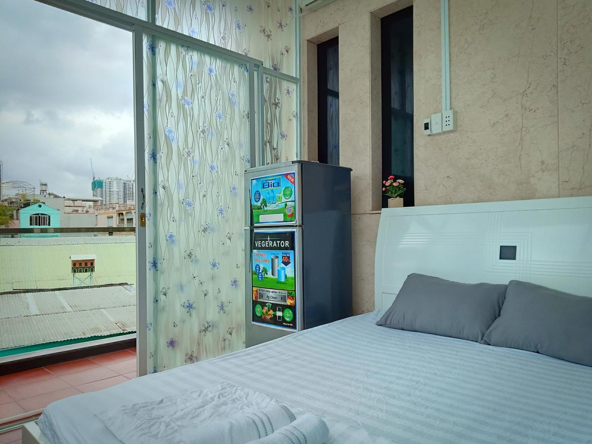 Sunshine House Aparthotel 3*
